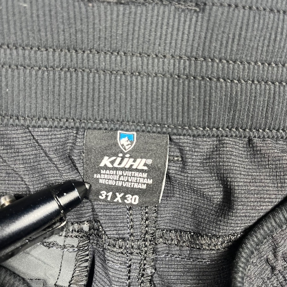 Men's Charcoal Straight-Fit Chino Pants - Picture 5 of 13